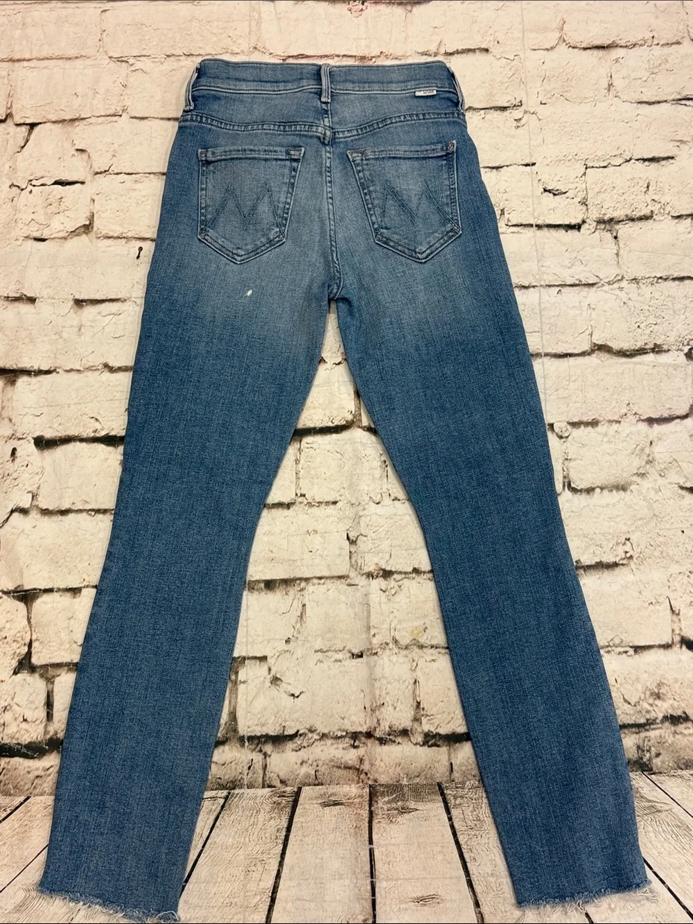 MOTHER The Stunner Zip Ankle Step Fray Jeans in Camp Expert Size 24